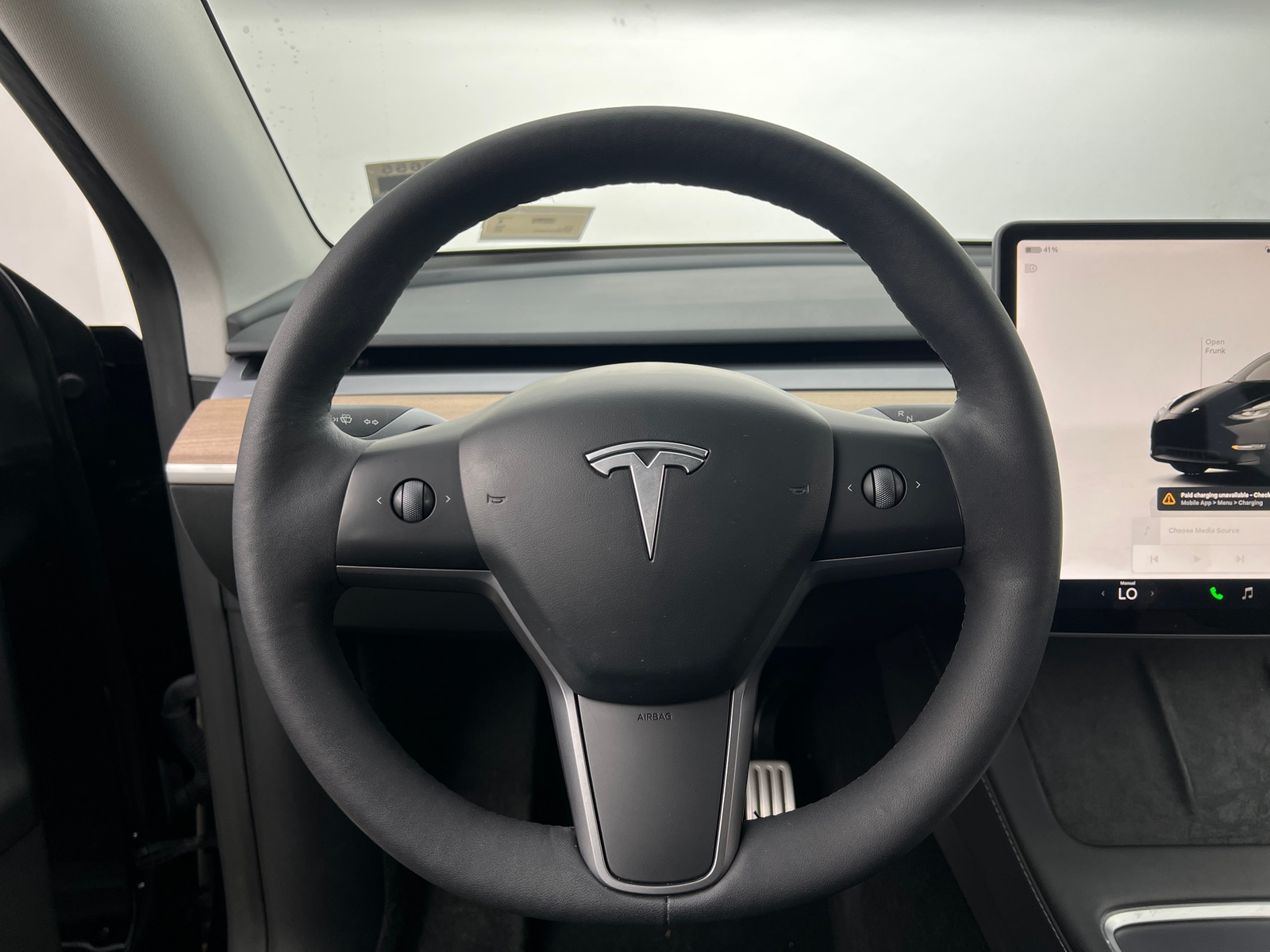 Thumbnail: 2023 Tesla Model Y - 4