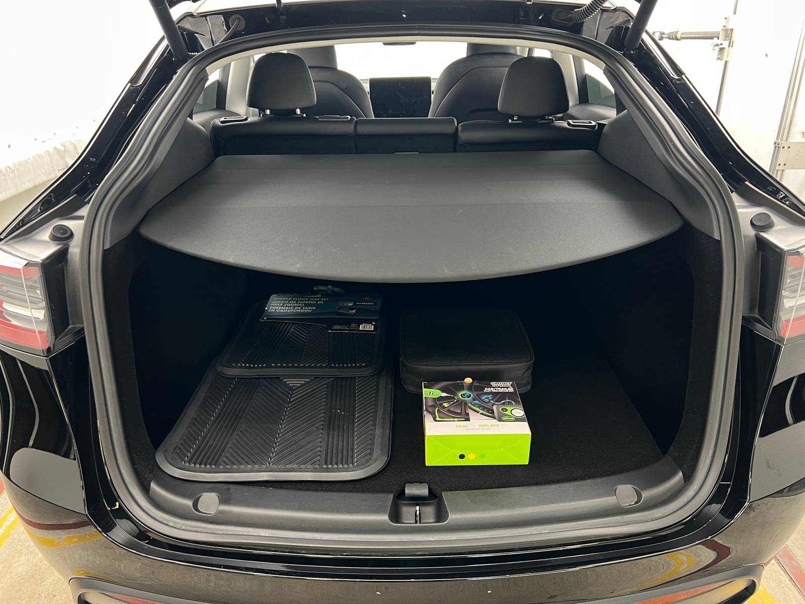 Thumbnail: 2023 Tesla Model Y - 6