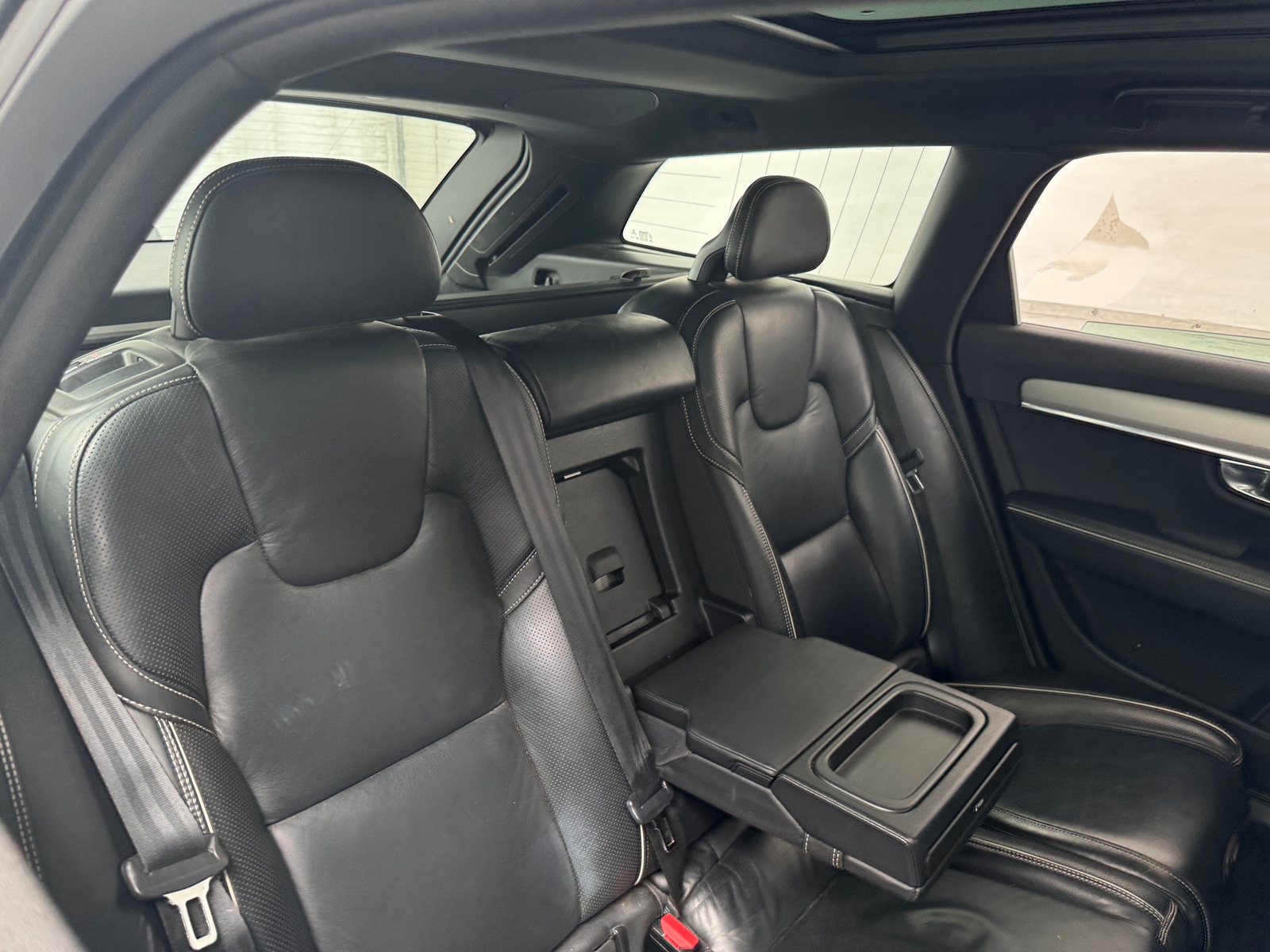 Thumbnail: 2018 Volvo V90 - 5
