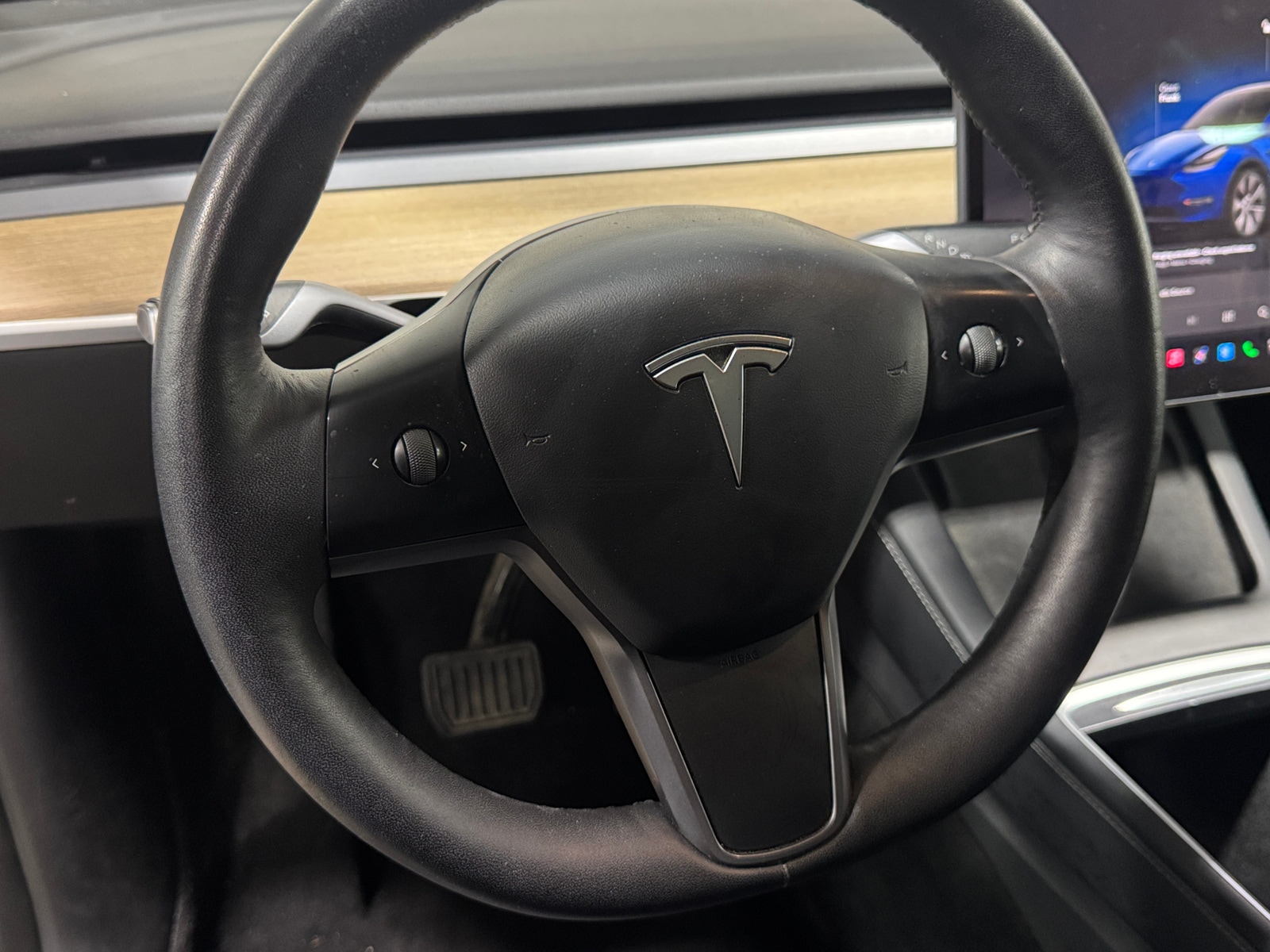 Thumbnail: 2022 Tesla Model Y - 4