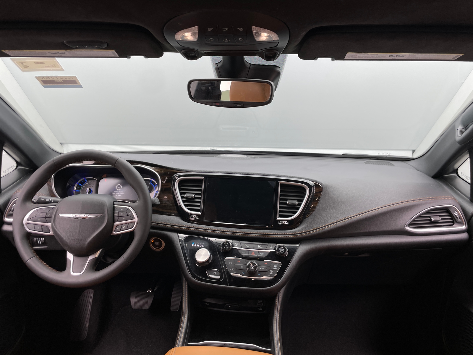 Thumbnail: 2023 Chrysler Pacifica - 2