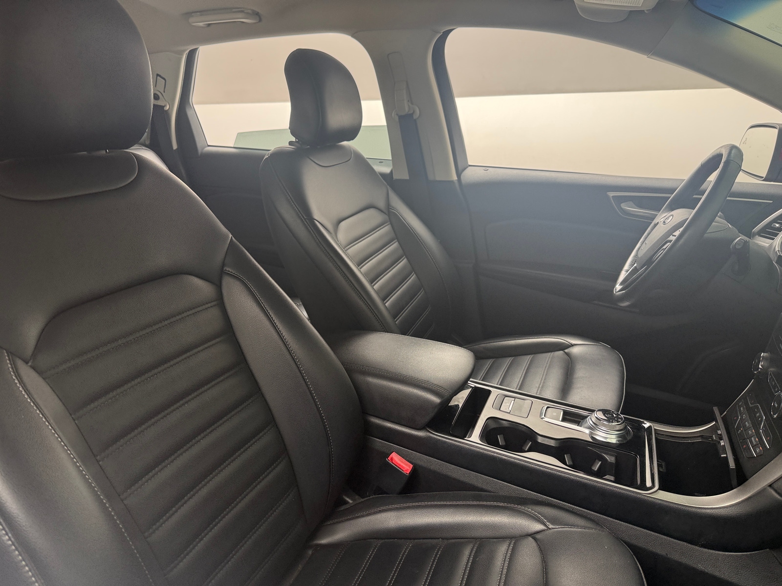 Thumbnail: 2019 Ford Edge - 2