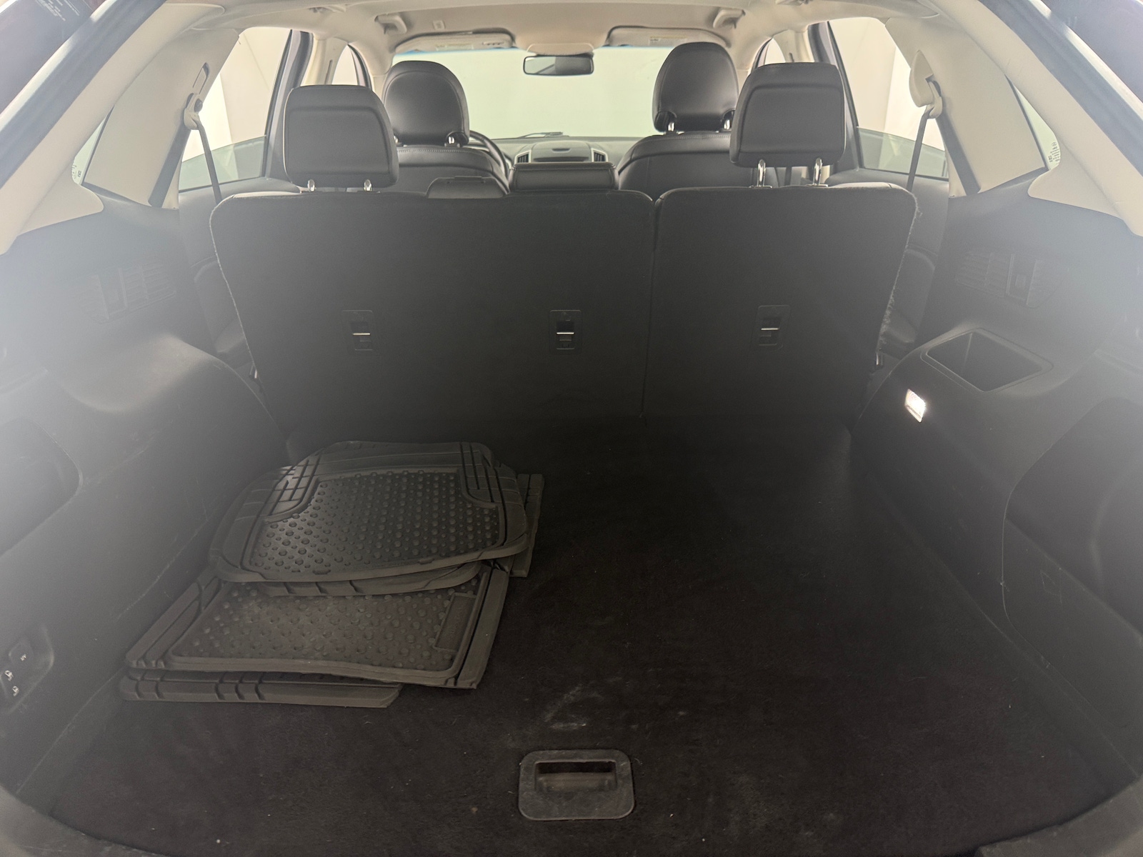 Thumbnail: 2019 Ford Edge - 7