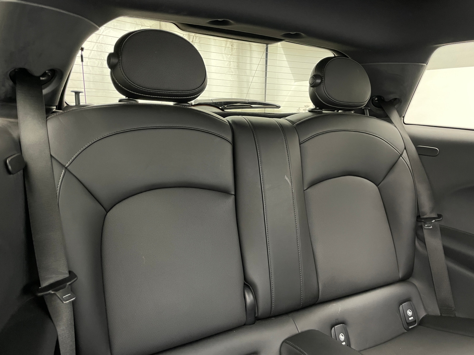 Thumbnail: 2016 MINI Cooper Hardtop - 5