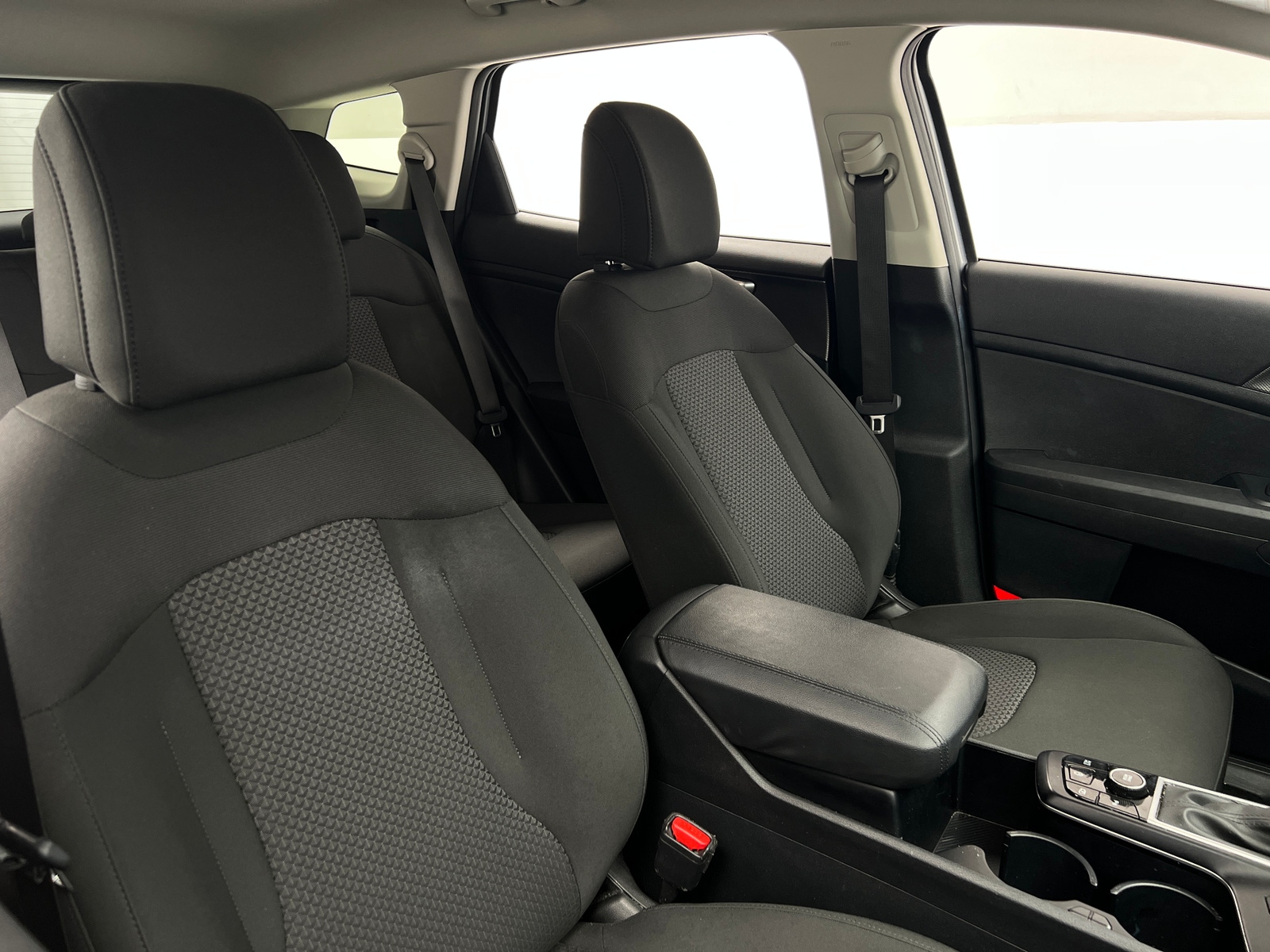 Thumbnail: 2025 Kia Sportage - 2