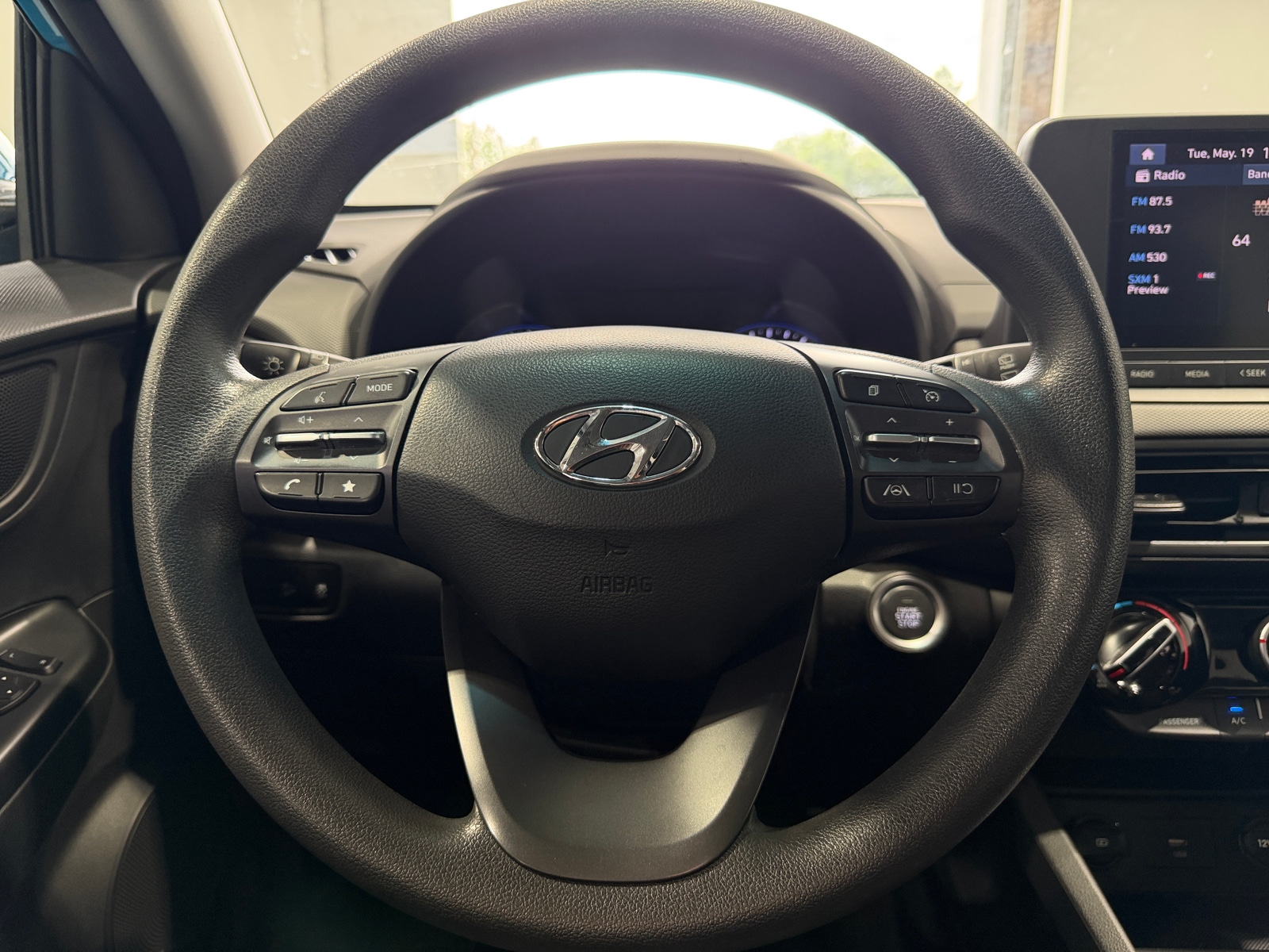 Thumbnail: 2023 Hyundai Kona - 5
