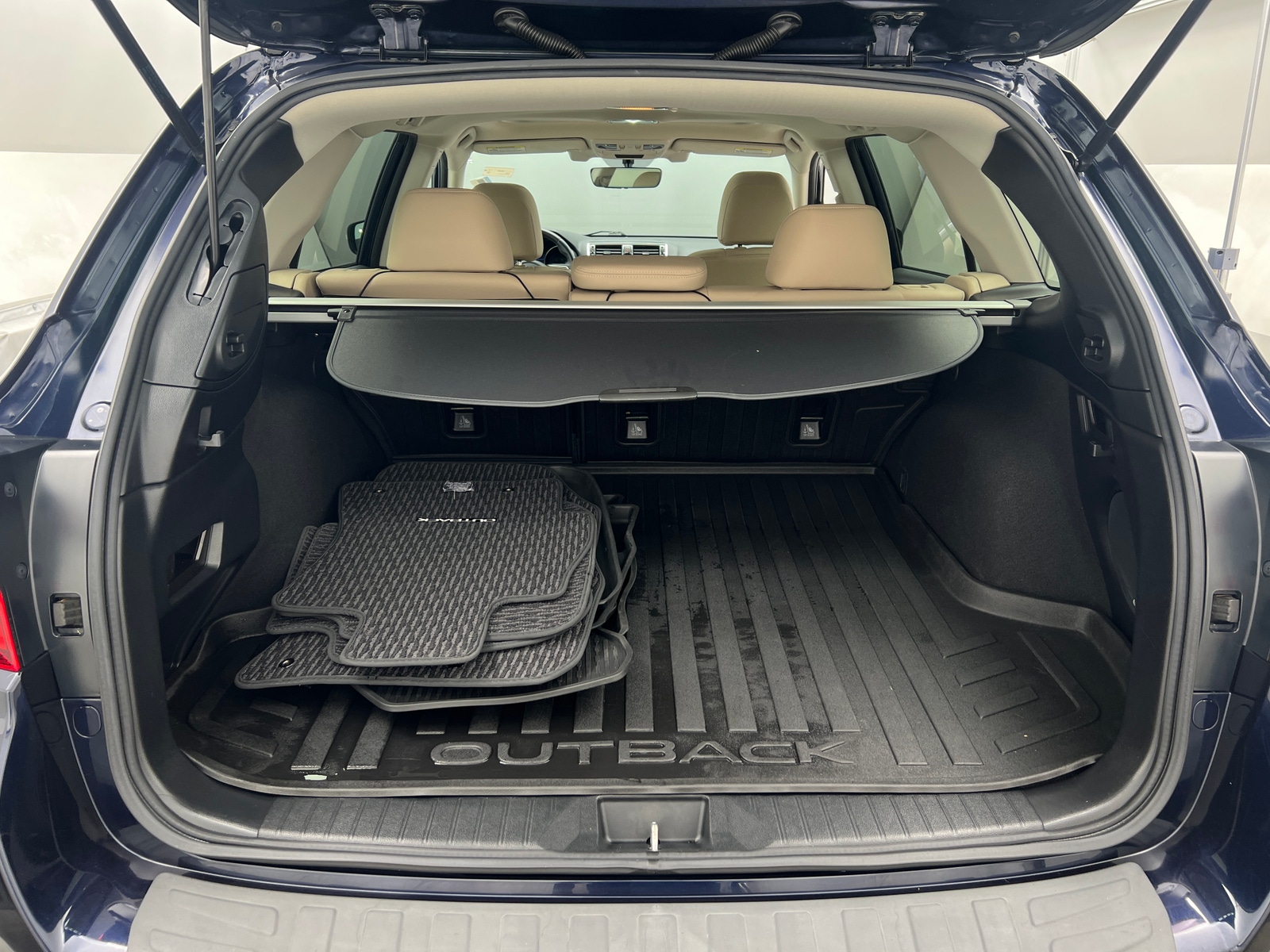 Thumbnail: 2018 Subaru Outback - 6