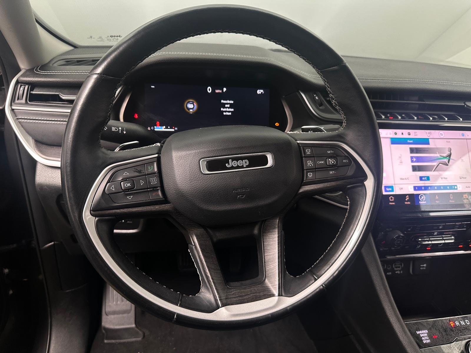 Thumbnail: 2022 Jeep Grand Cherokee L - 4