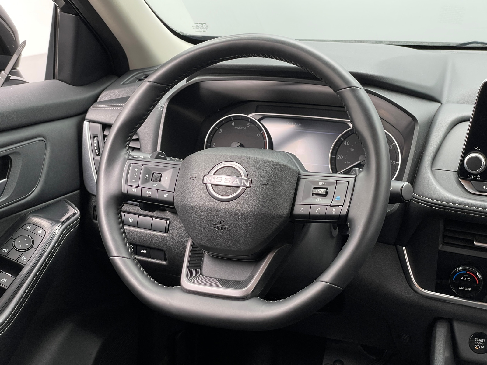 Thumbnail: 2025 Nissan Rogue - 5