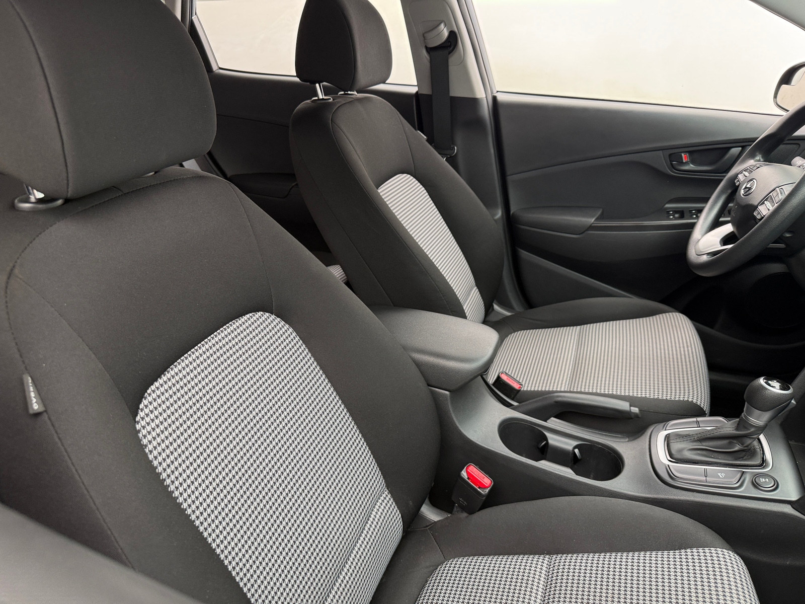 Thumbnail: 2021 Hyundai Kona - 2
