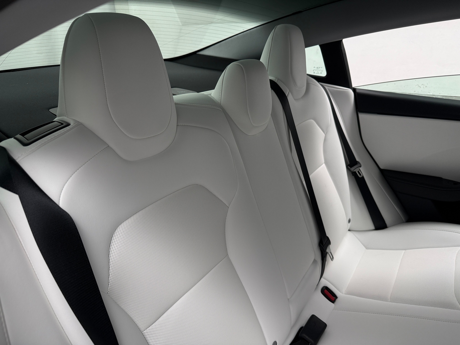 Thumbnail: 2025 Tesla Model 3 - 5