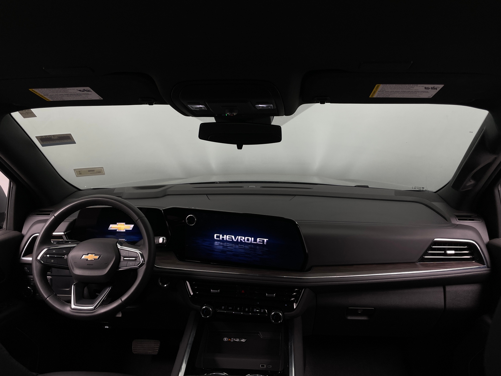 Thumbnail: 2025 Chevrolet Tahoe - 2