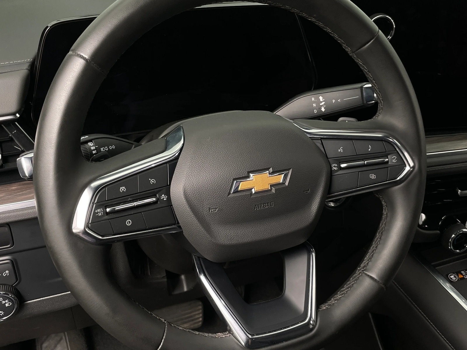 Thumbnail: 2025 Chevrolet Tahoe - 4