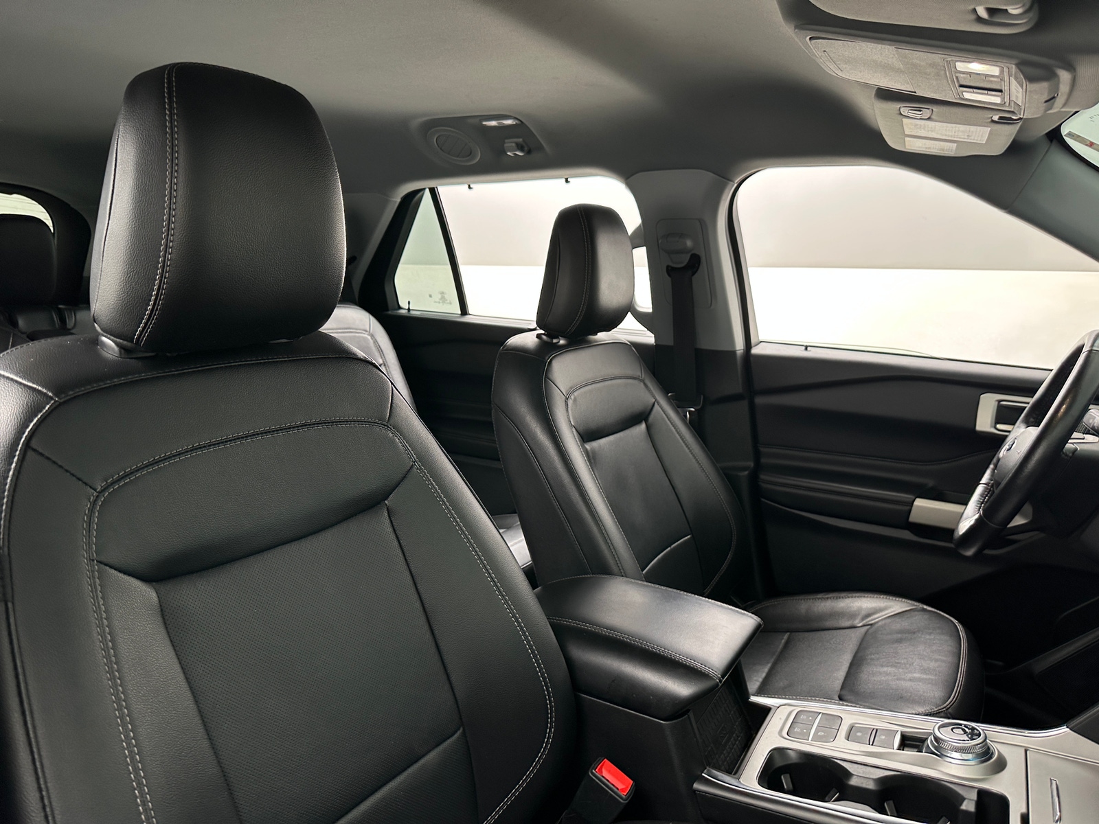 Thumbnail: 2022 Ford Explorer - 2
