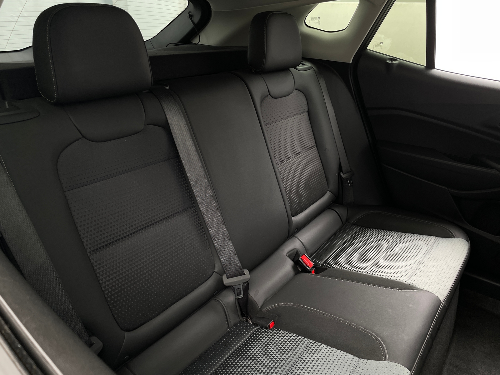 Thumbnail: 2025 Chevrolet Trax - 6