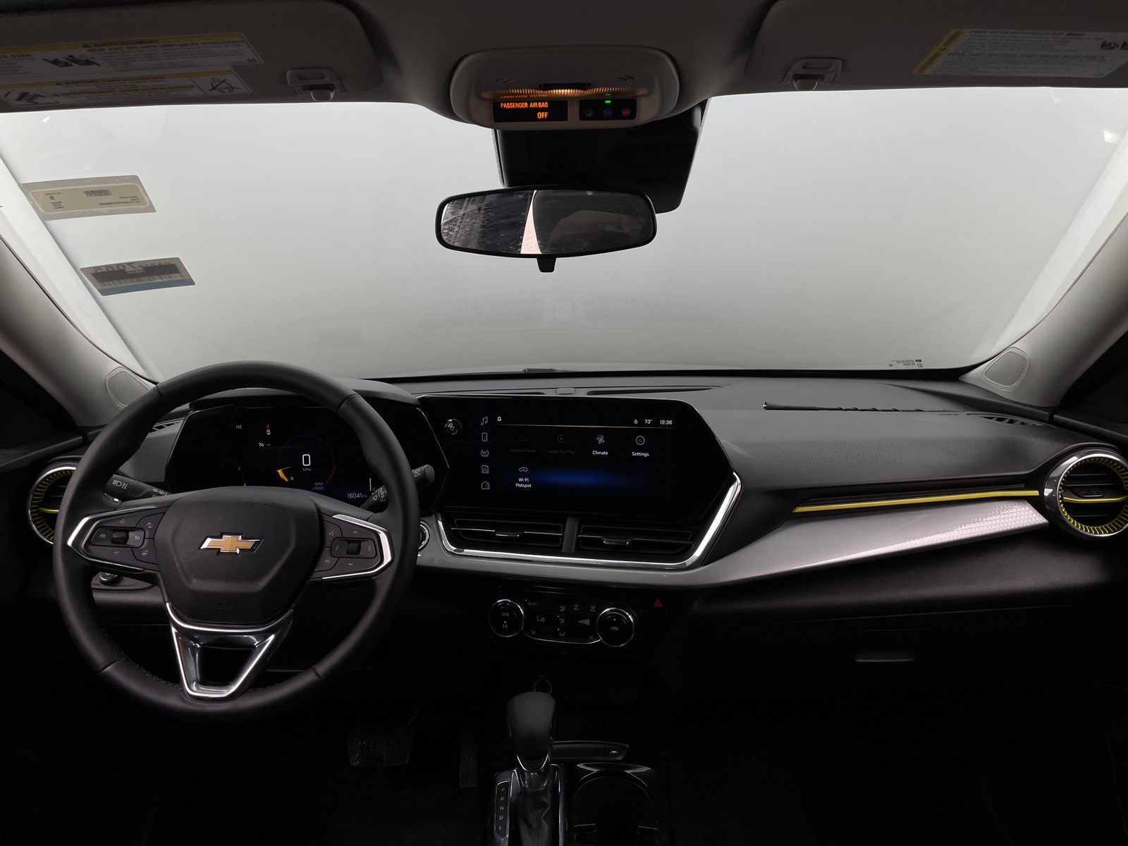 Thumbnail: 2025 Chevrolet Trax - 3