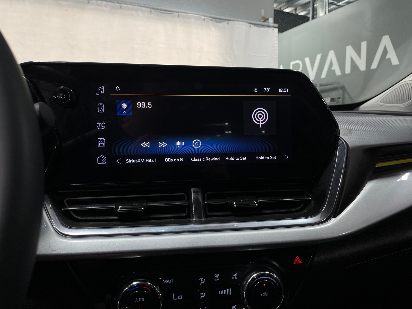 Thumbnail: 2025 Chevrolet Trax - 4