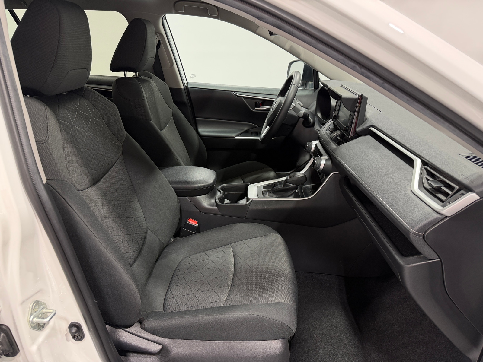 Thumbnail: 2021 Toyota RAV4 - 2