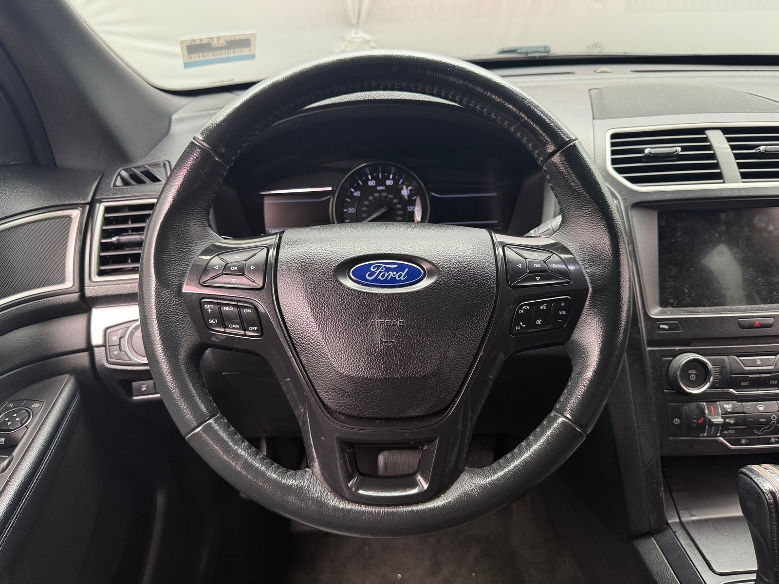Thumbnail: 2017 Ford Explorer - 4