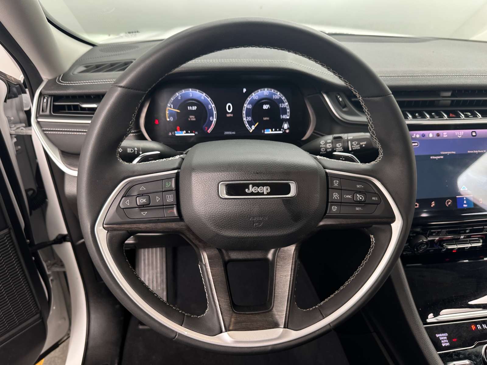 Thumbnail: 2023 Jeep Grand Cherokee - 4