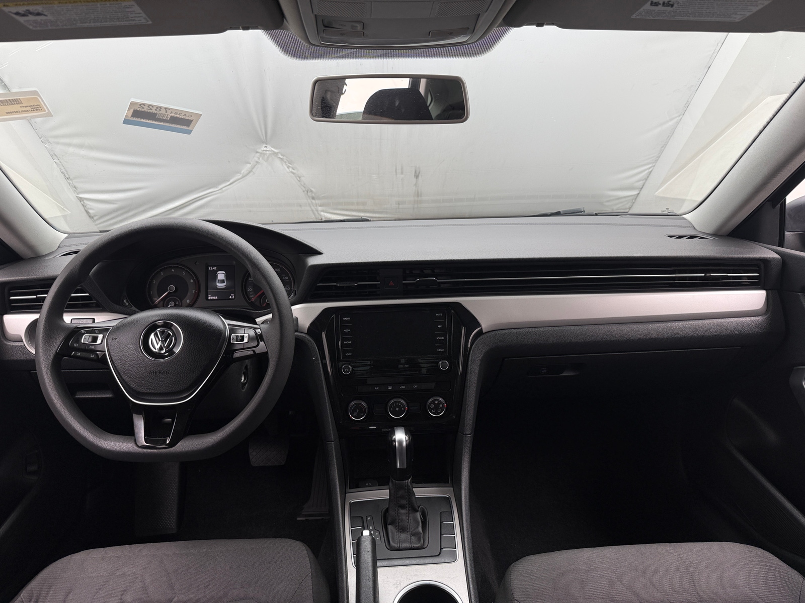 Thumbnail: 2020 Volkswagen Passat - 3
