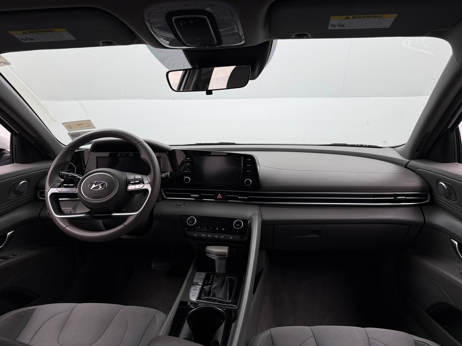 Thumbnail: 2021 Hyundai Elantra - 3
