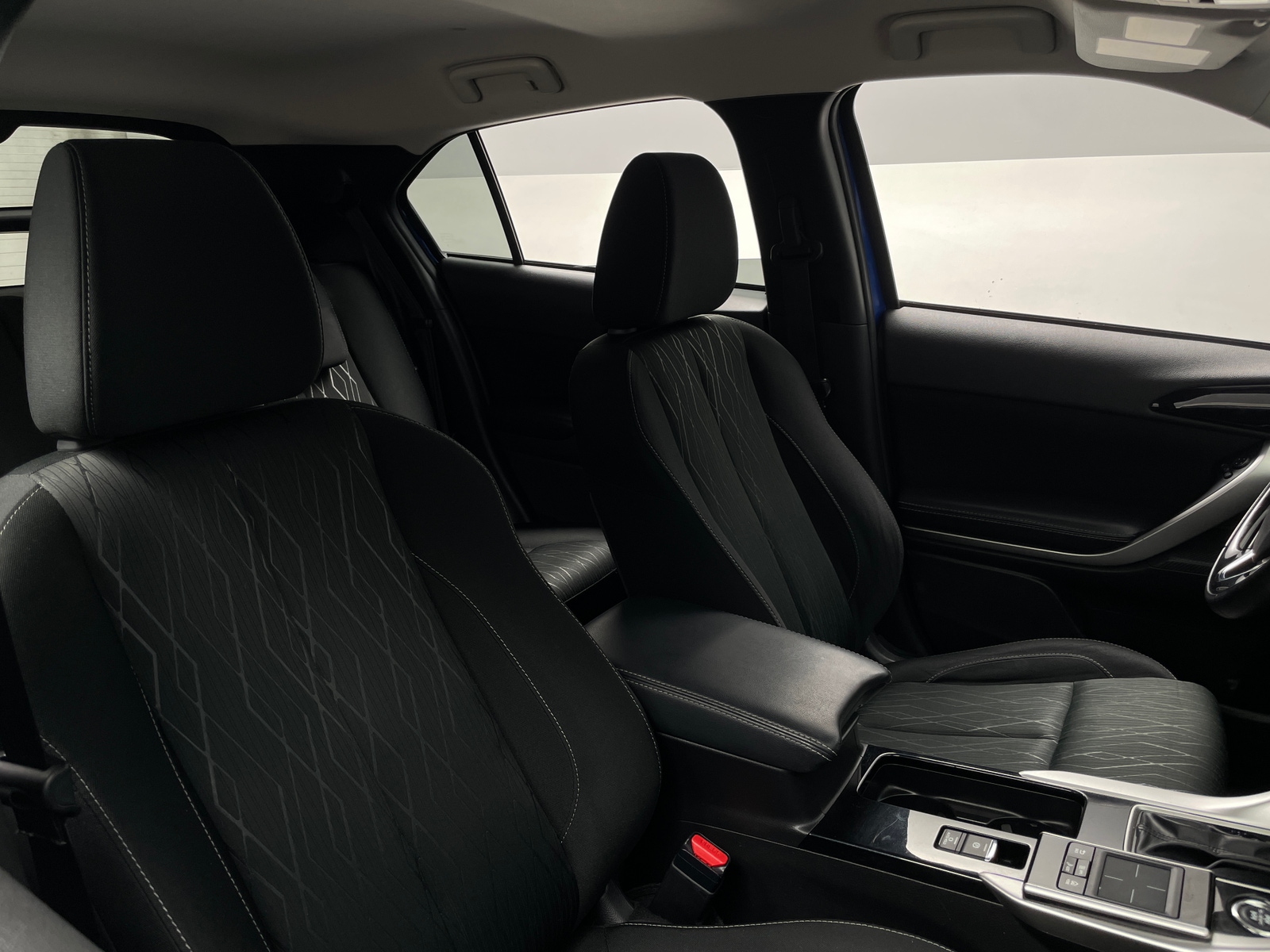 Thumbnail: 2019 Mitsubishi Eclipse Cross - 2