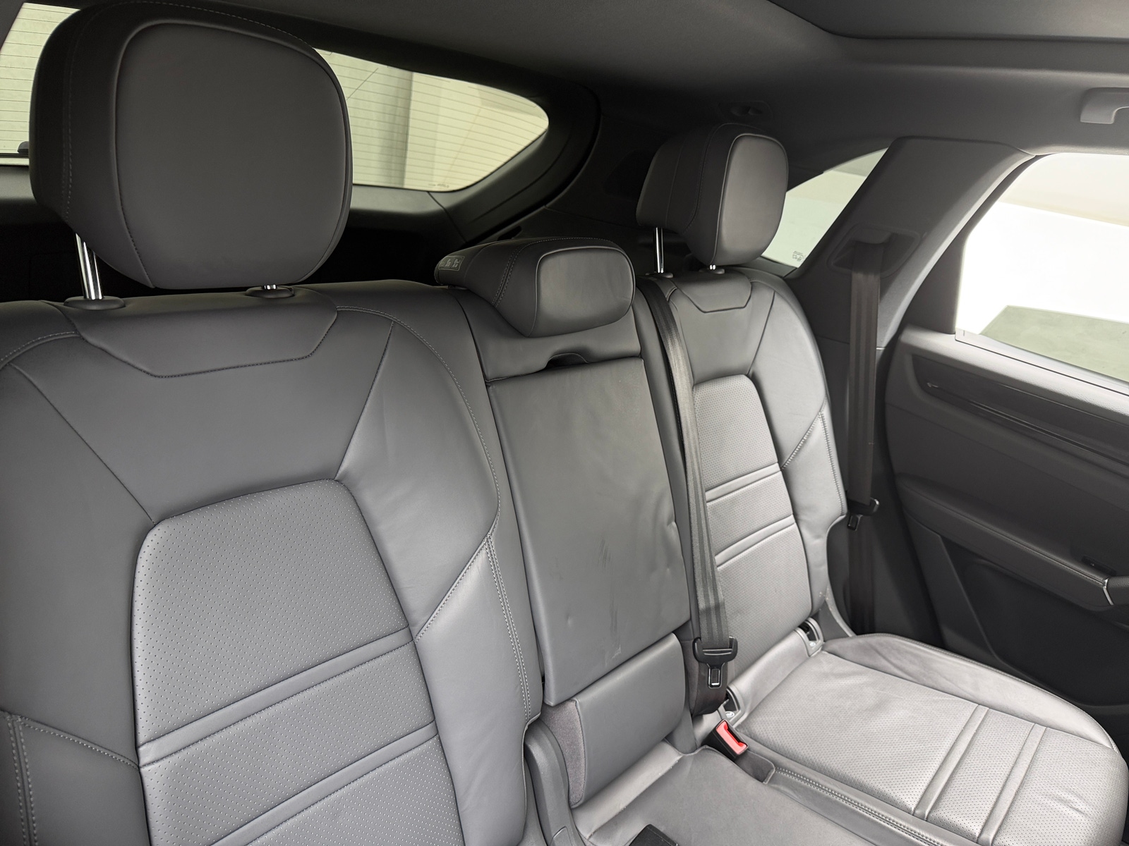 Thumbnail: 2019 Porsche Cayenne - 5