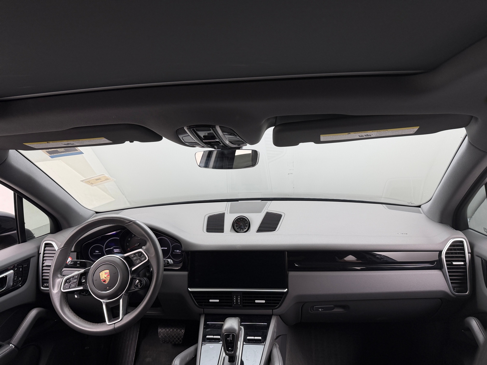 Thumbnail: 2019 Porsche Cayenne - 2