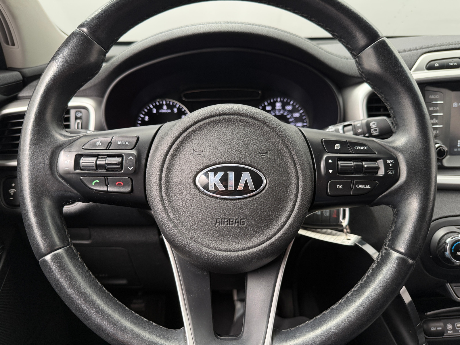 Thumbnail: 2018 Kia Sorento - 5