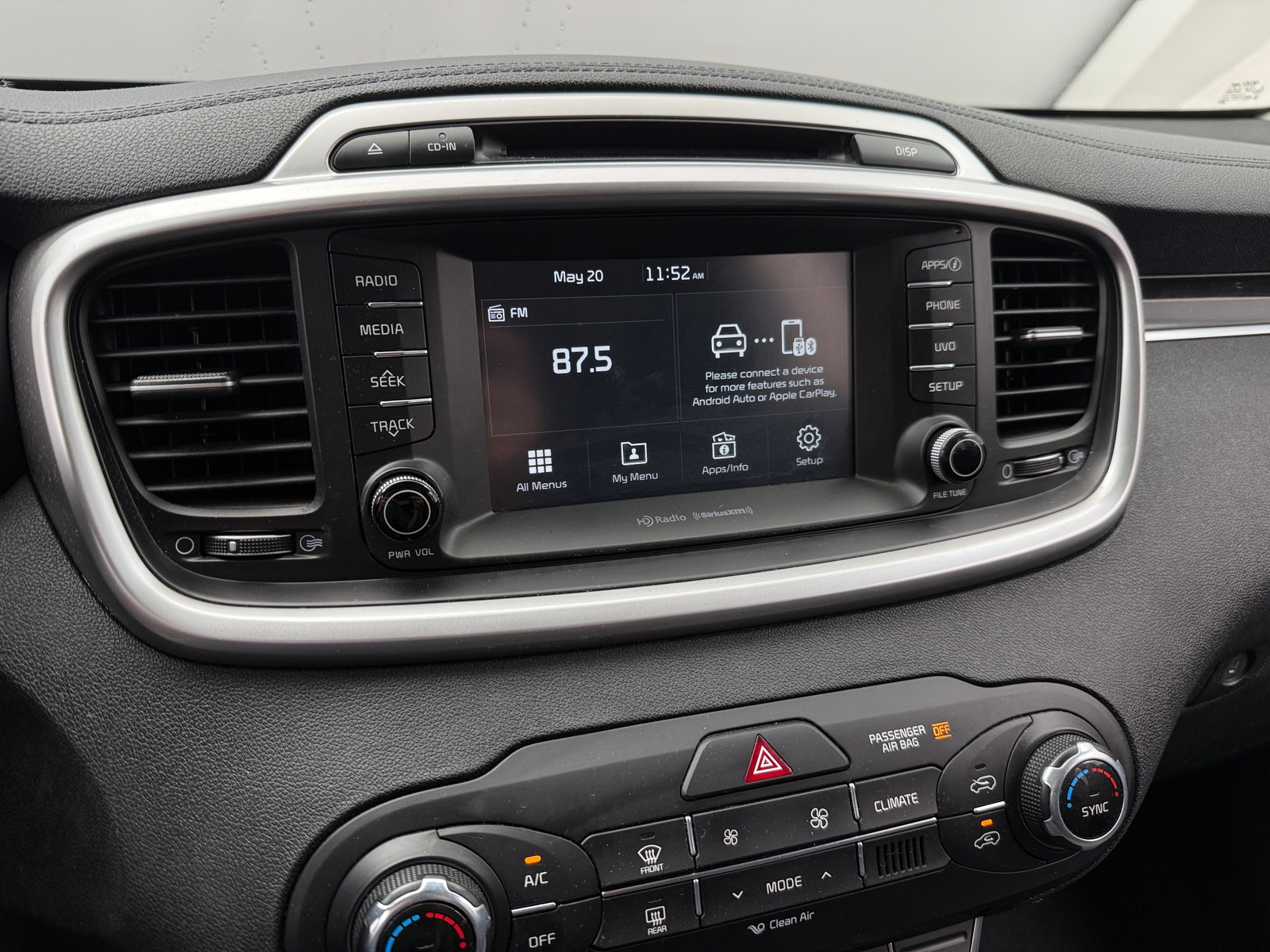 Thumbnail: 2018 Kia Sorento - 4