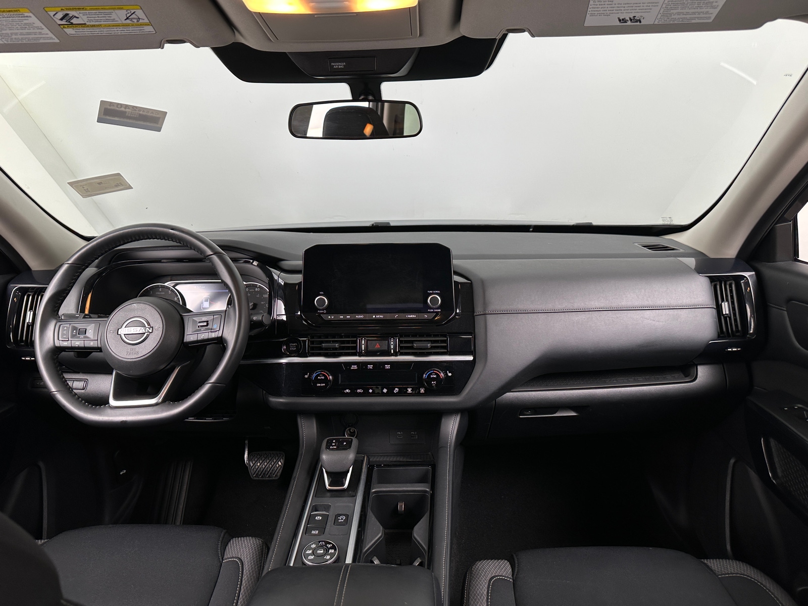 Thumbnail: 2025 Nissan Pathfinder - 3