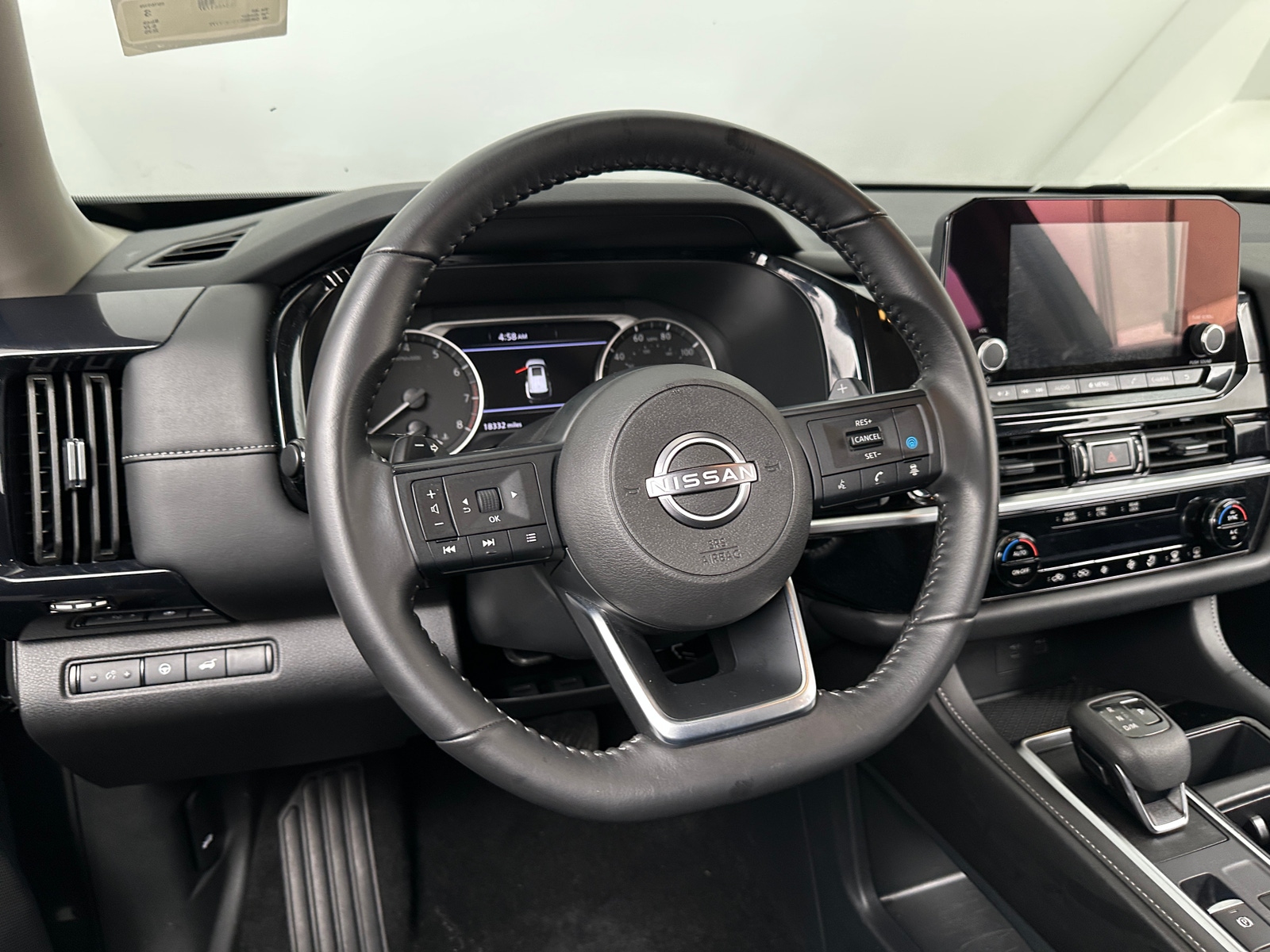 Thumbnail: 2025 Nissan Pathfinder - 5