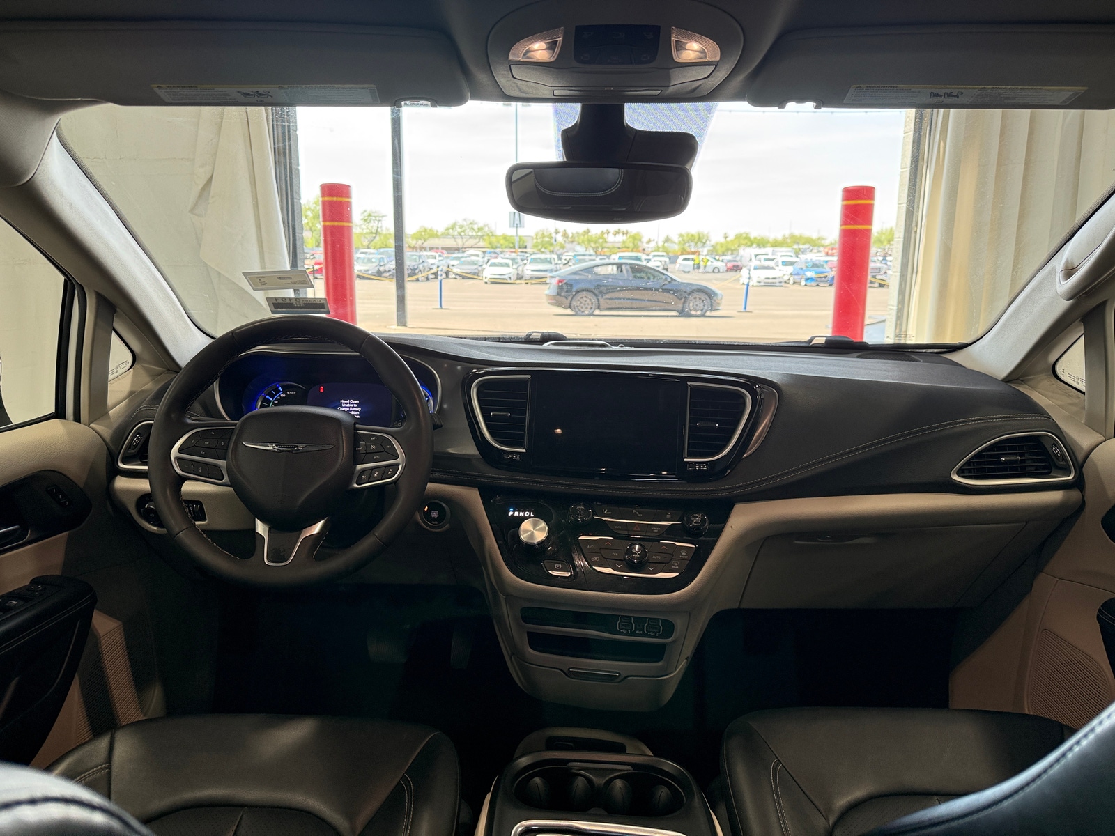Thumbnail: 2024 Chrysler Pacifica - 2