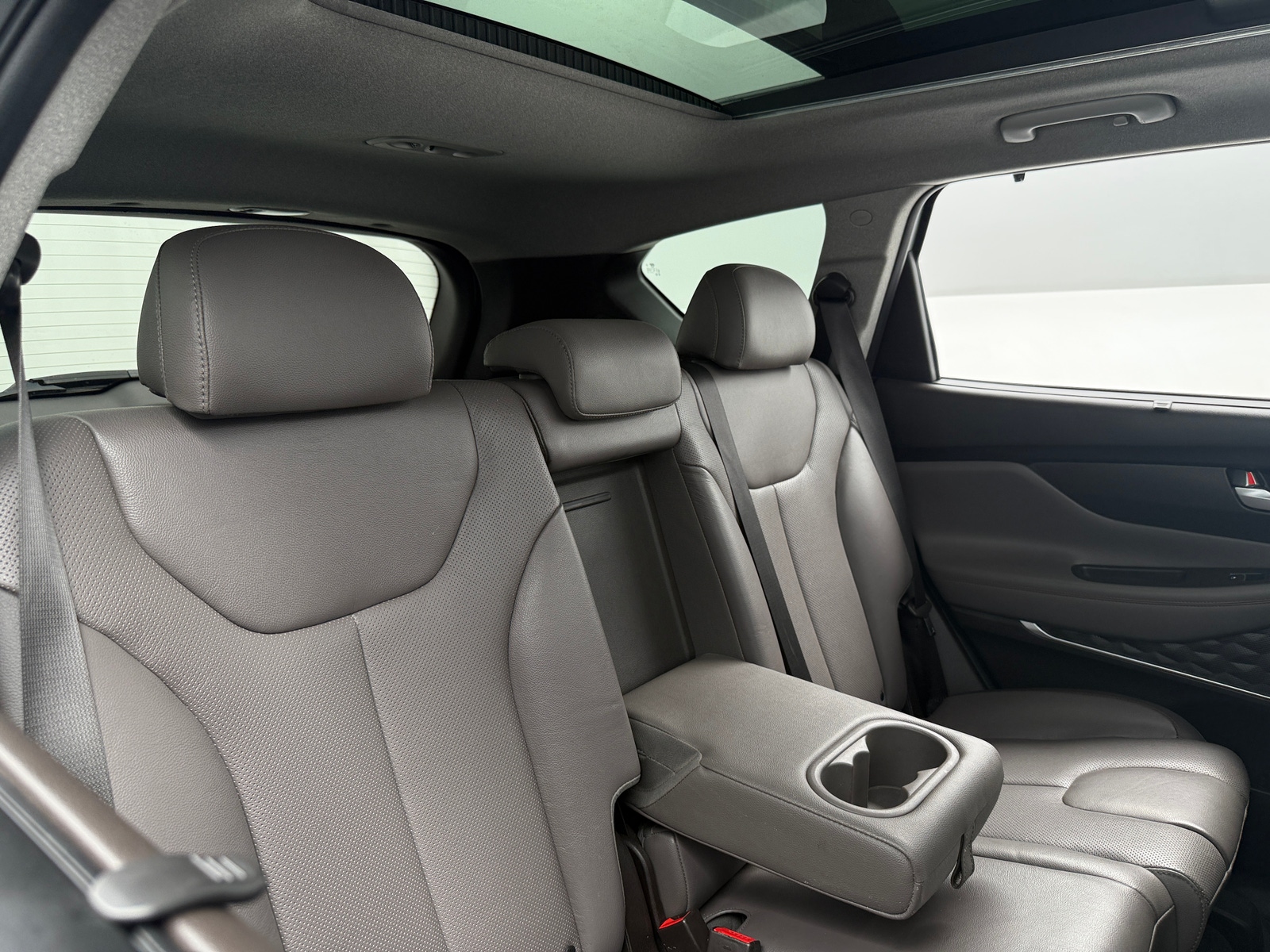 Thumbnail: 2020 Hyundai Santa Fe - 5