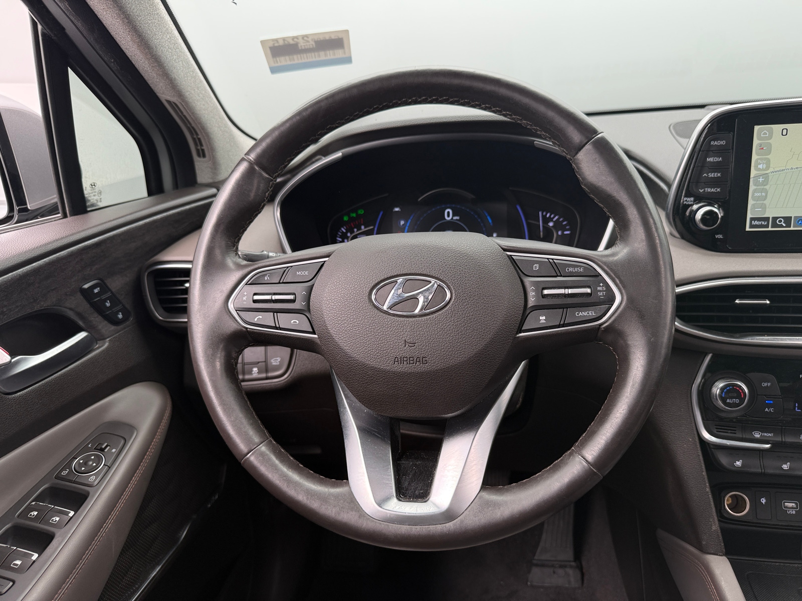 Thumbnail: 2020 Hyundai Santa Fe - 4