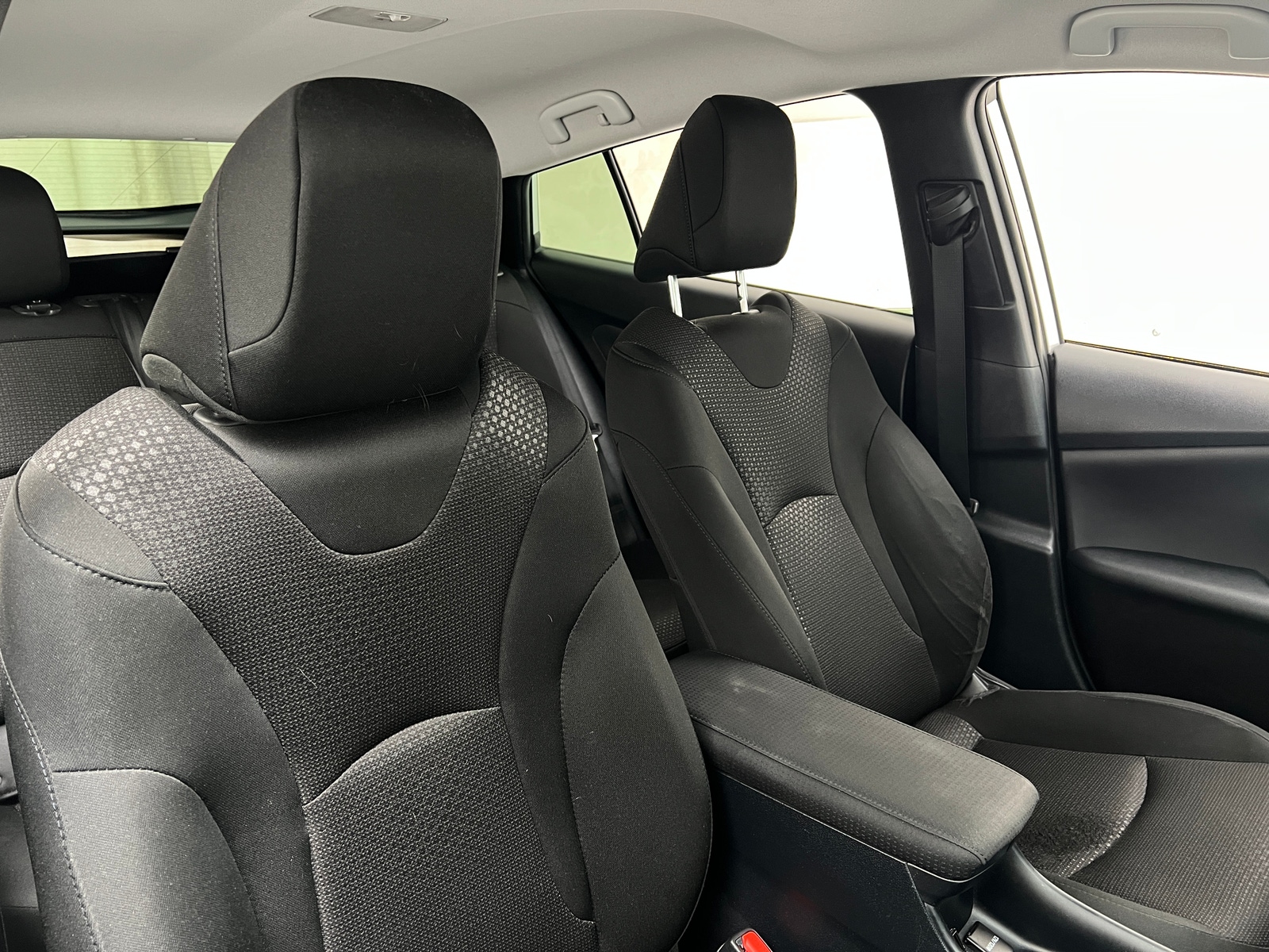 Thumbnail: 2020 Toyota Prius - 2