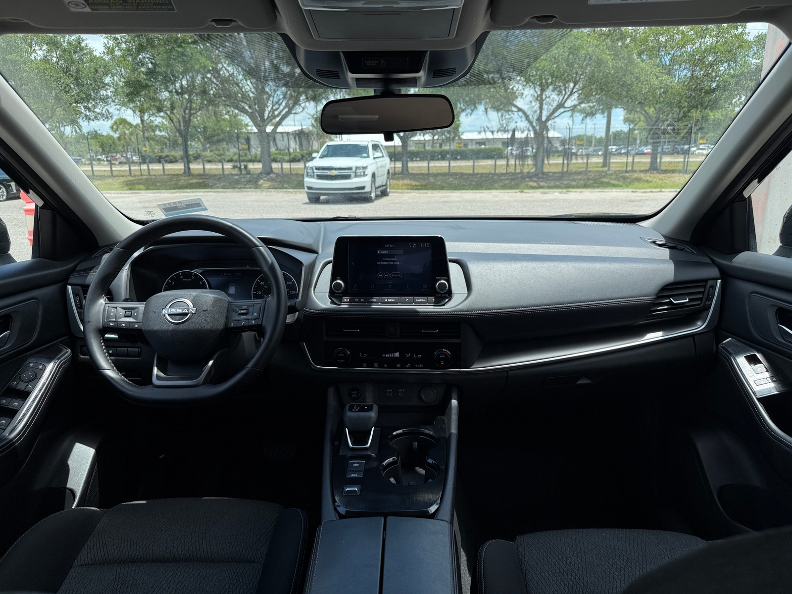 Thumbnail: 2025 Nissan Rogue - 3