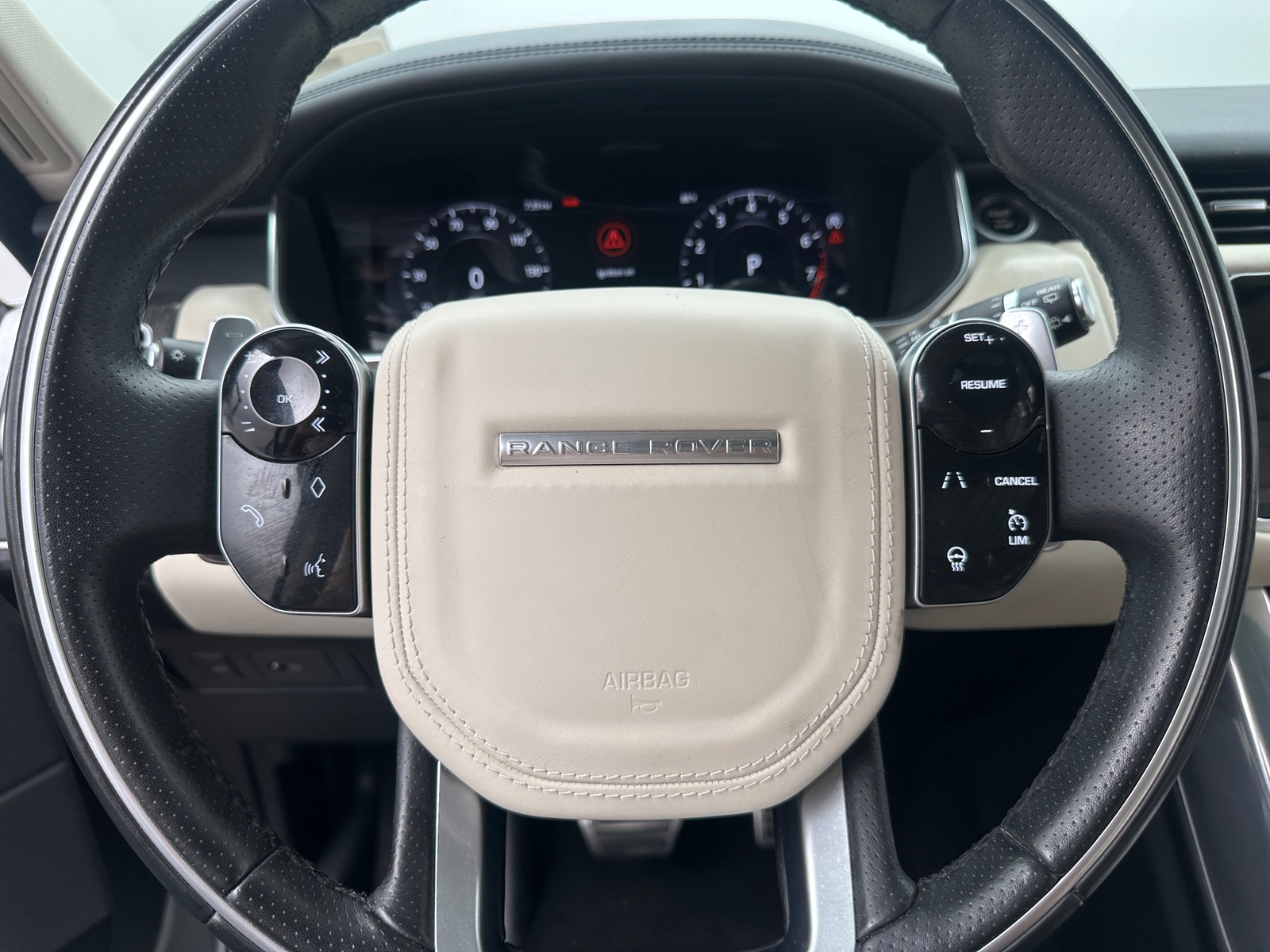 Thumbnail: 2019 Land Rover Range Rover Sport - 4