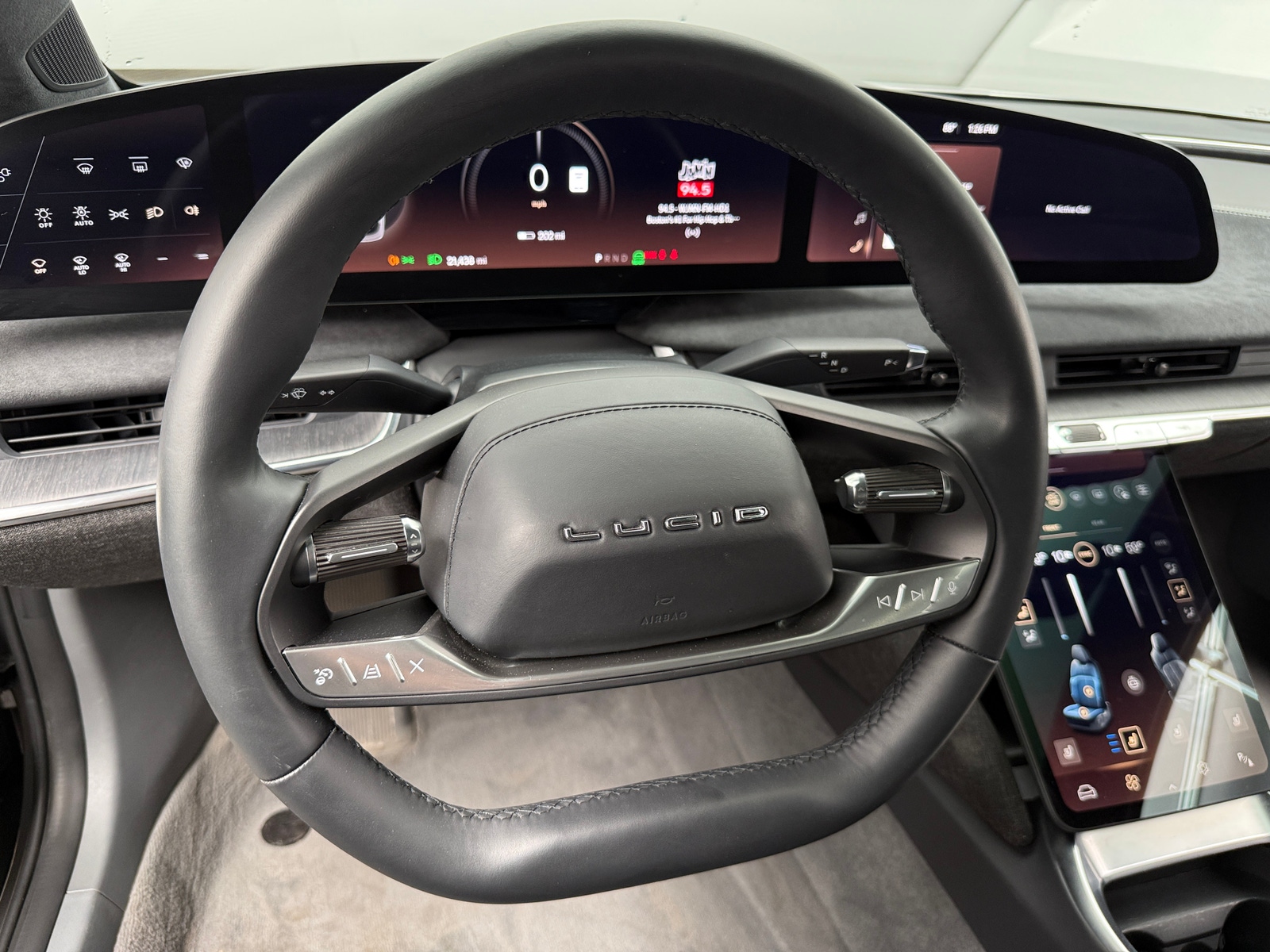 Thumbnail: 2022 Lucid Air - 4