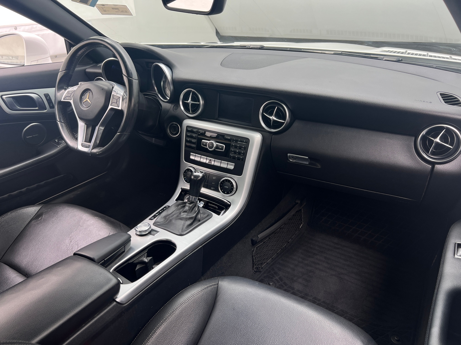 Thumbnail: 2015 Mercedes-Benz SLK - 2