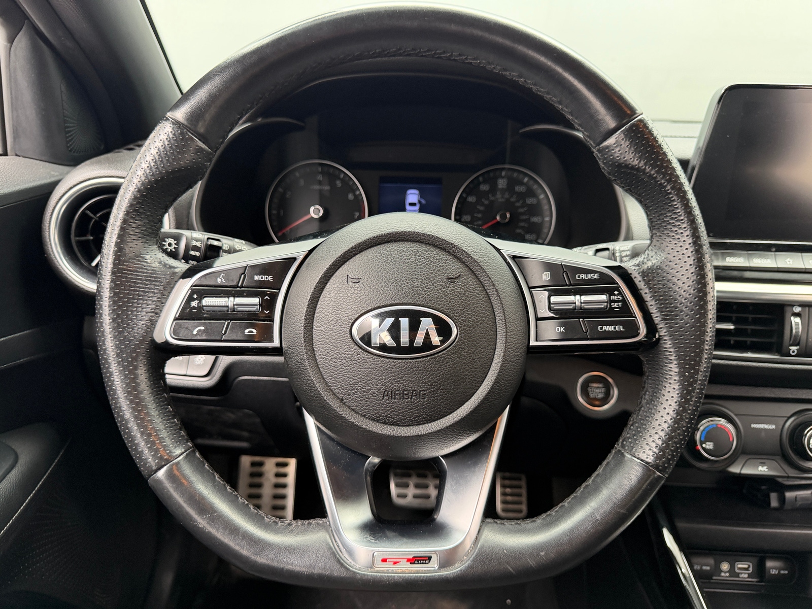 Thumbnail: 2020 Kia Forte - 5