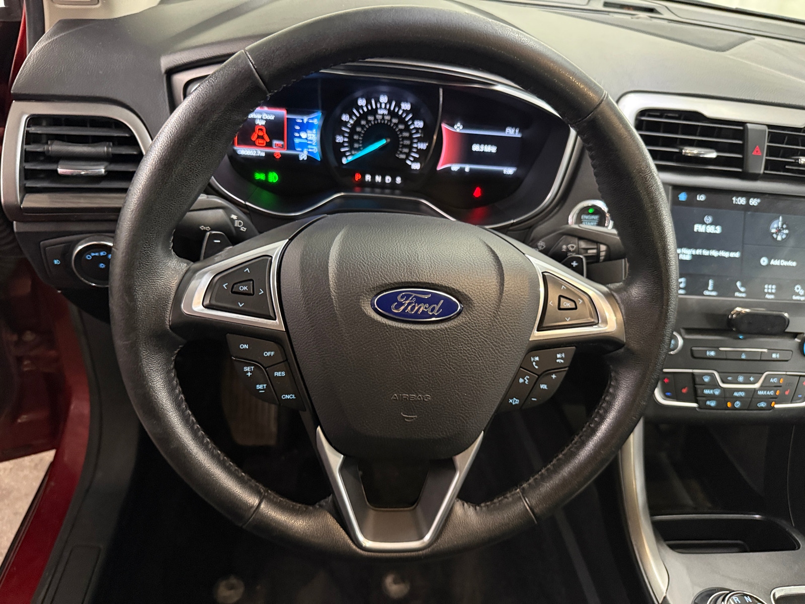 Thumbnail: 2017 Ford Fusion - 5