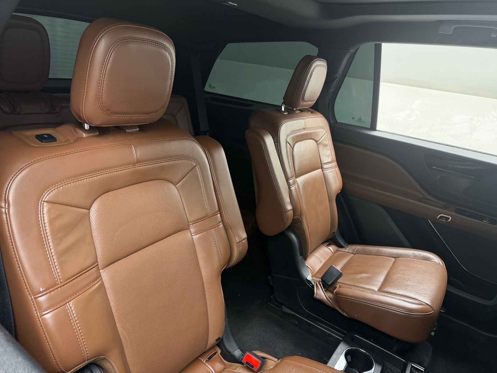 Thumbnail: 2021 Lincoln Aviator - 5