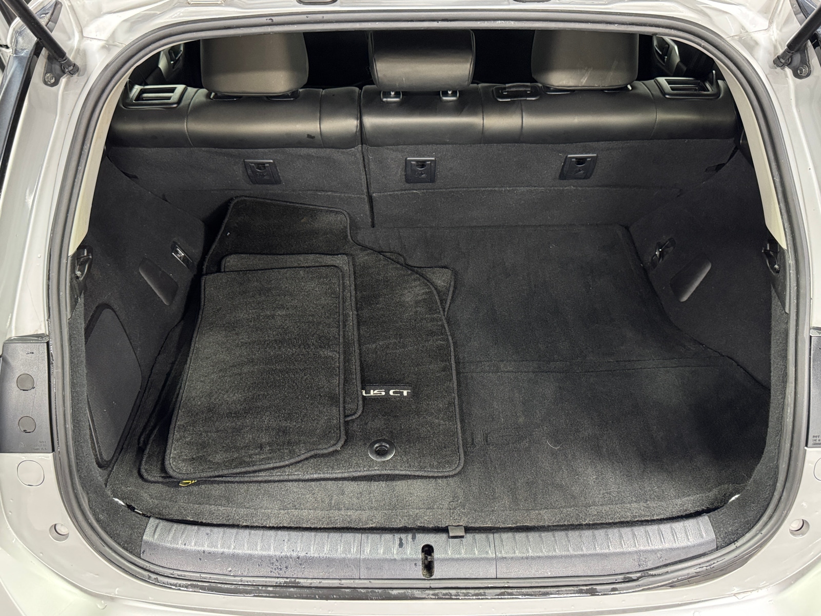 Thumbnail: 2012 Lexus CT - 6