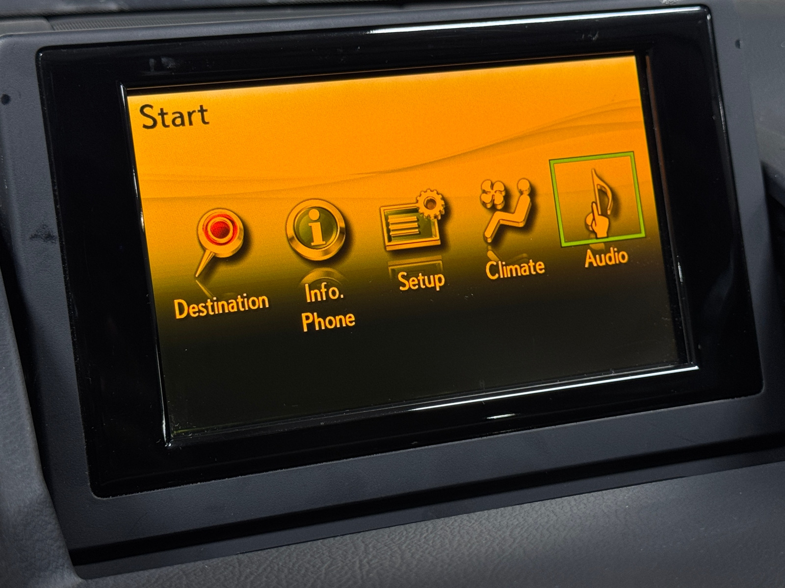 Thumbnail: 2012 Lexus CT - 3