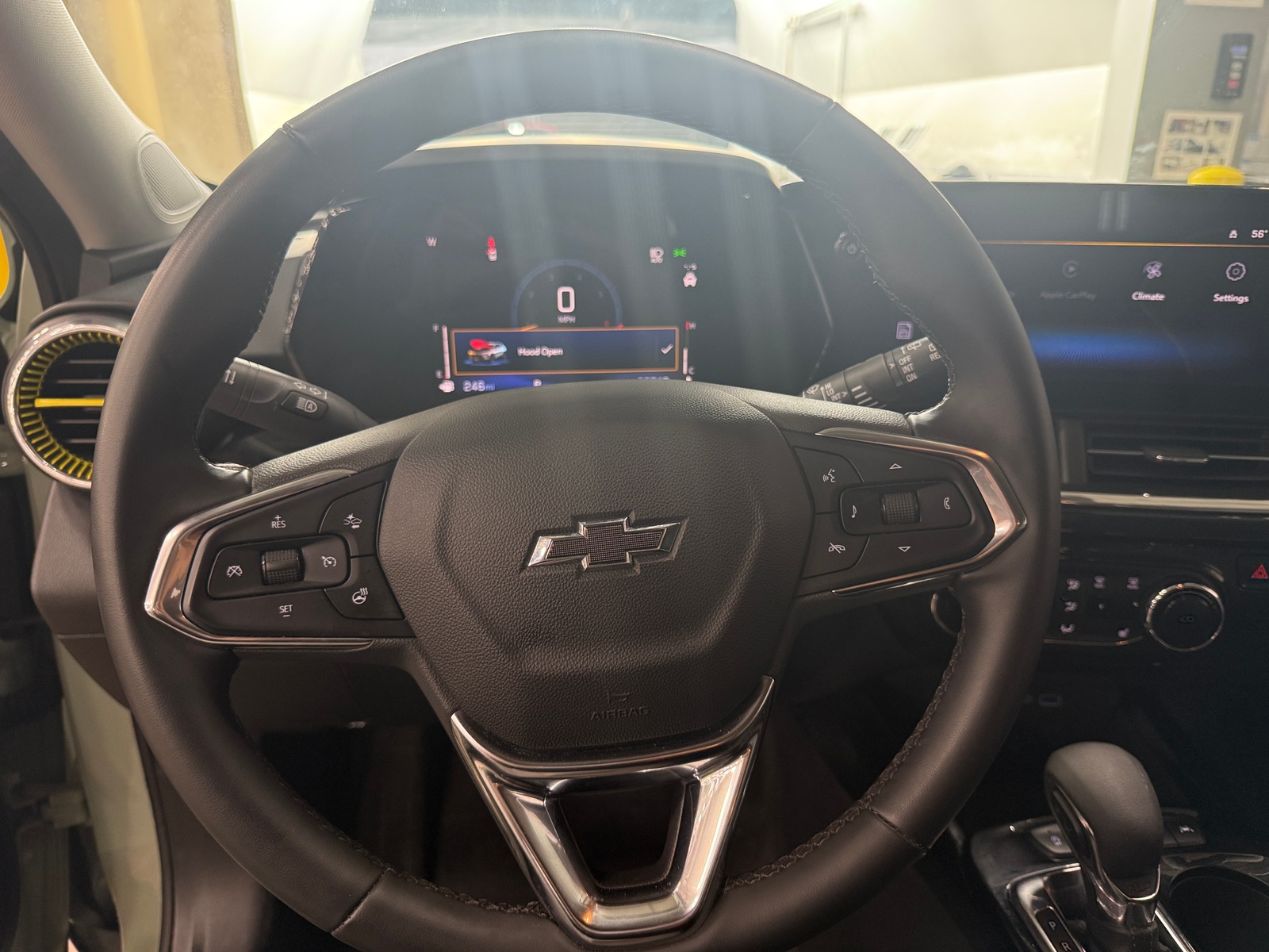 Thumbnail: 2025 Chevrolet Trax - 4
