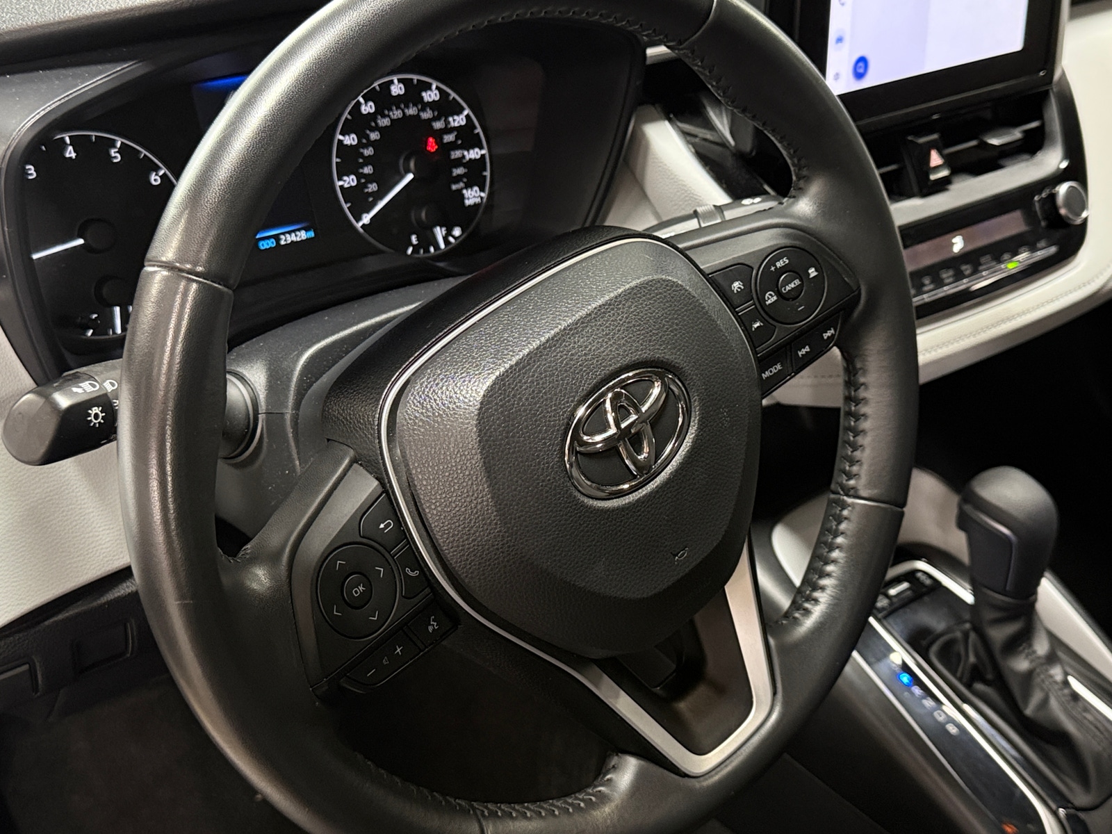 Thumbnail: 2023 Toyota Corolla - 5