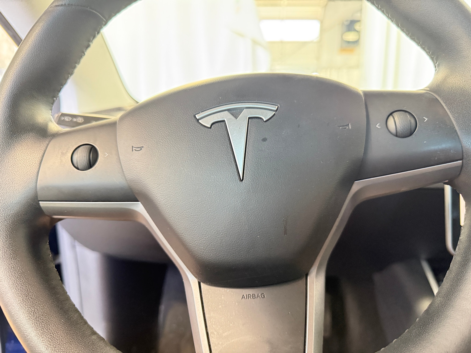 Thumbnail: 2020 Tesla Model 3 - 4