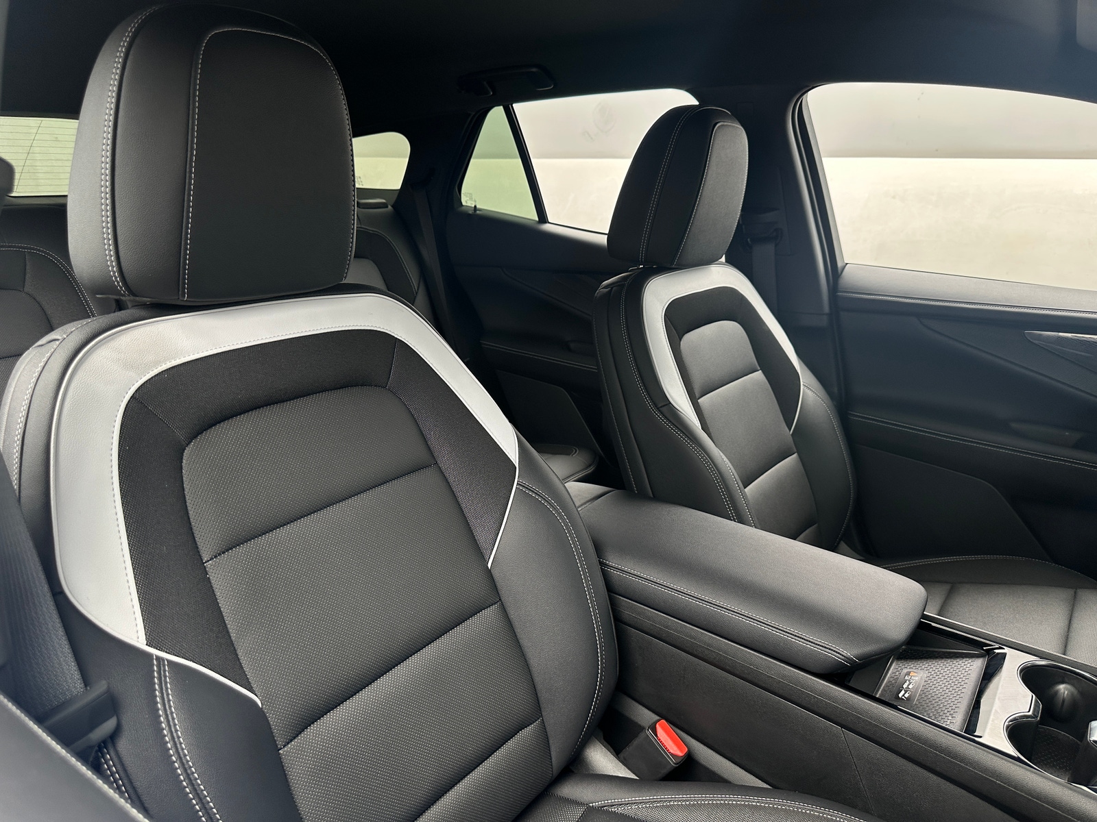 Thumbnail: 2025 Chevrolet Blazer EV - 2